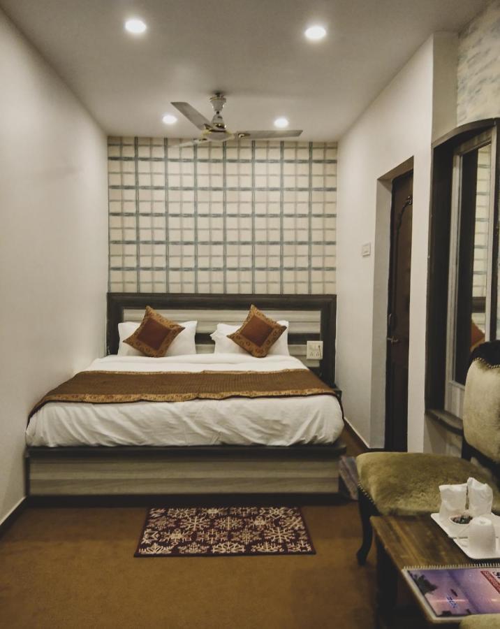 Ajay Guest House Βαρανάσι Εξωτερικό φωτογραφία