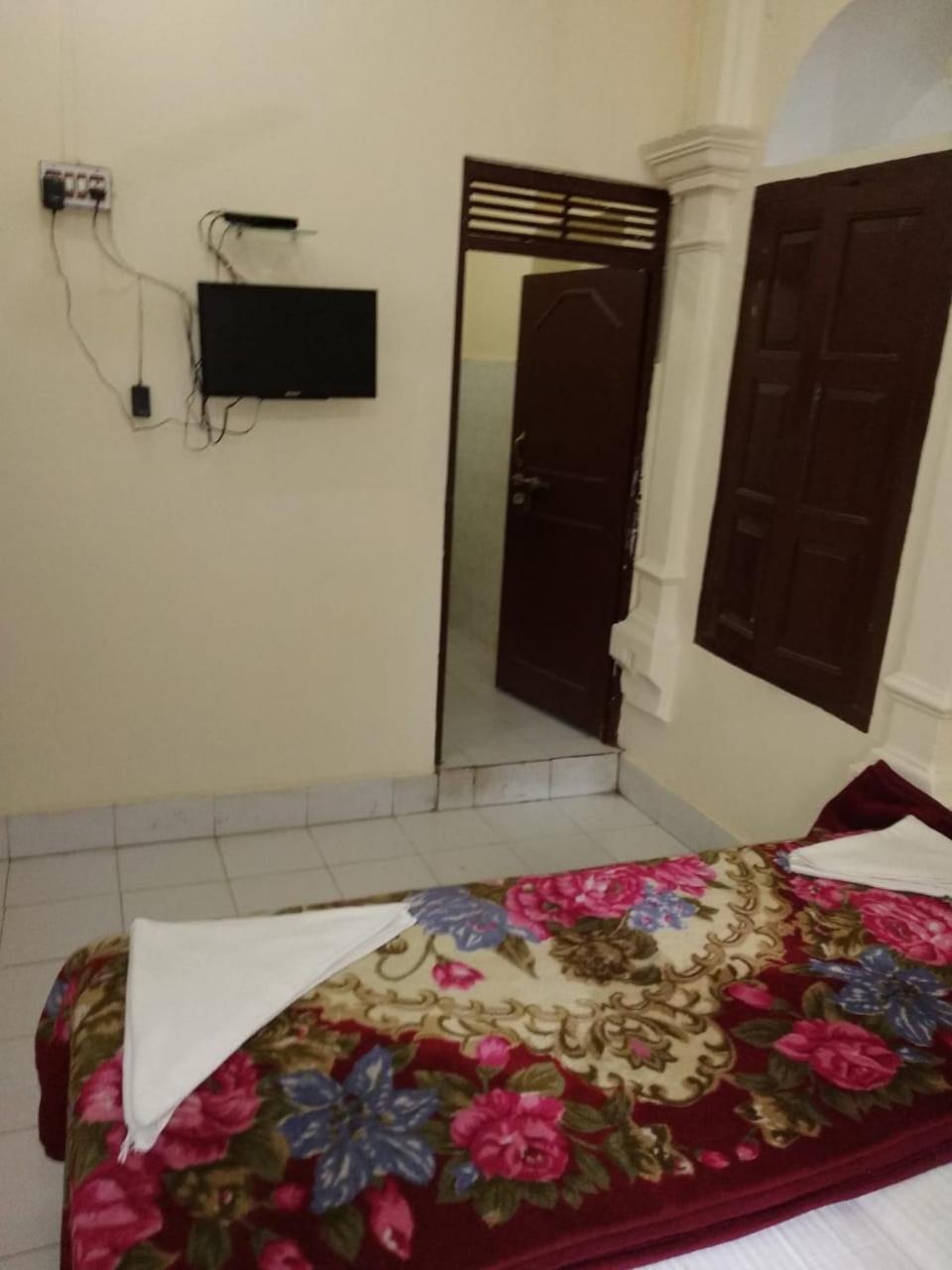 Ajay Guest House Βαρανάσι Εξωτερικό φωτογραφία