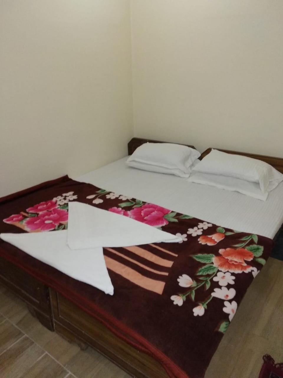 Ajay Guest House Βαρανάσι Εξωτερικό φωτογραφία